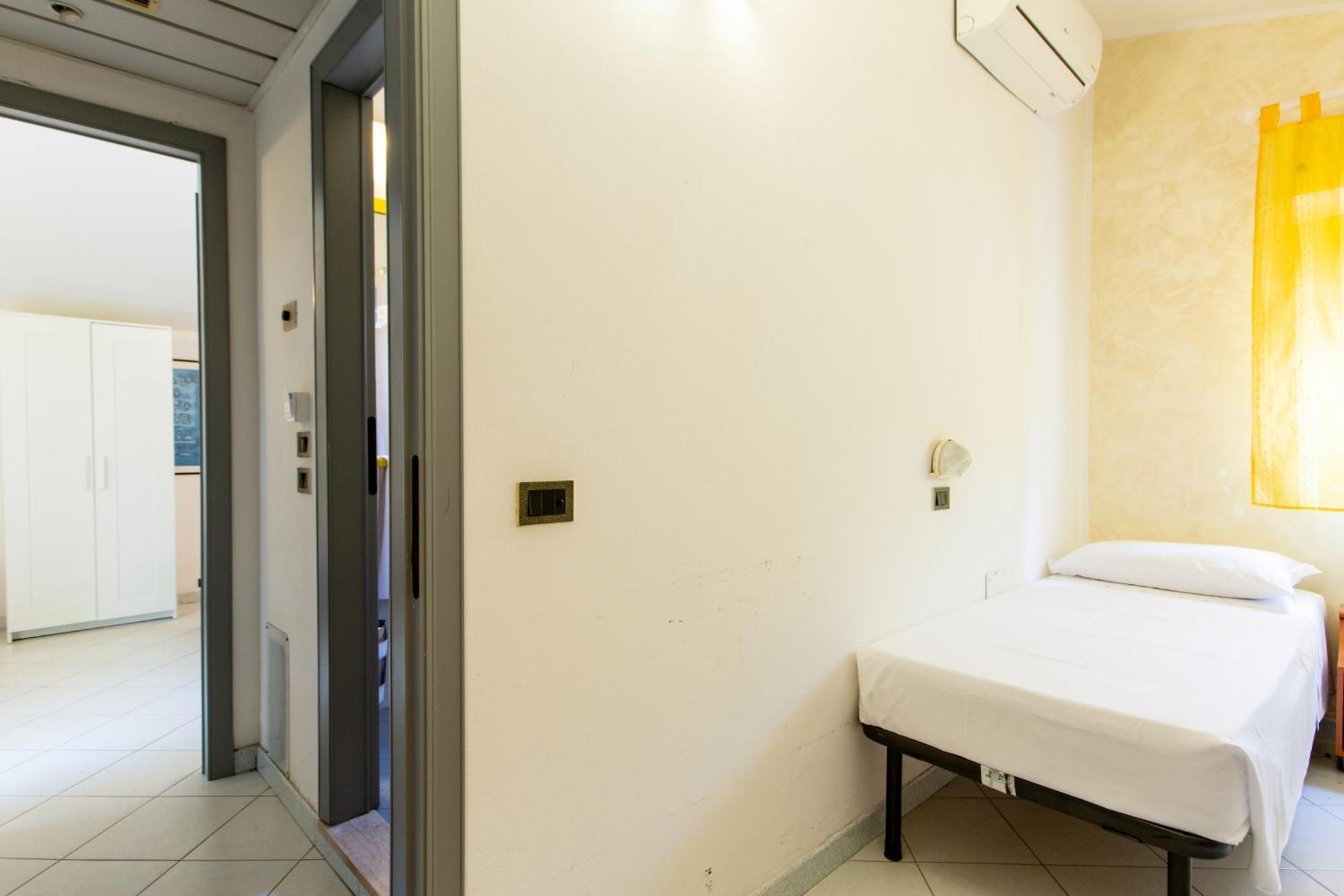 Hotel Marzia Con Piscina Riccione Ngoại thất bức ảnh